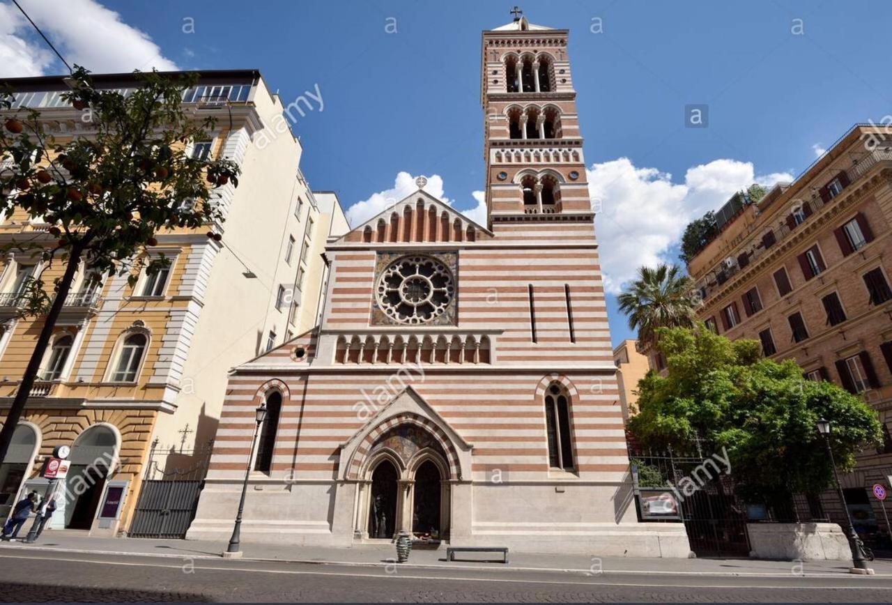 Magnifico Rome Hotel Exterior photo