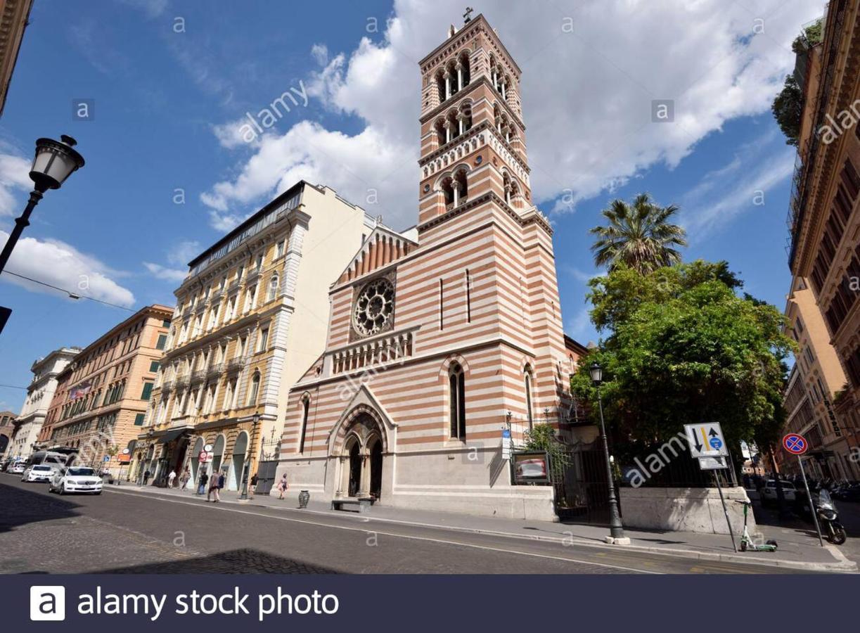 Magnifico Rome Hotel Exterior photo